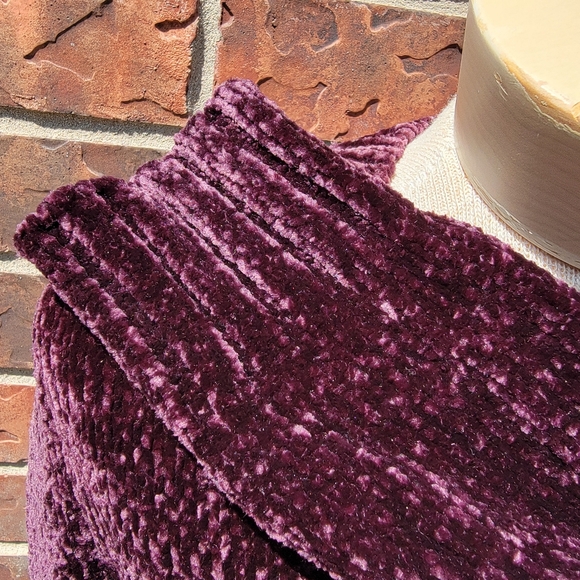 Orvis Sweater Chenille Knit Polyester Crew Neck Pullover Plum Womens Sma… - Picture 7 of 11